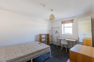 8 bed house, Blackweir Terrace, Maindy, Cardiff, CF103EQ - Image 10